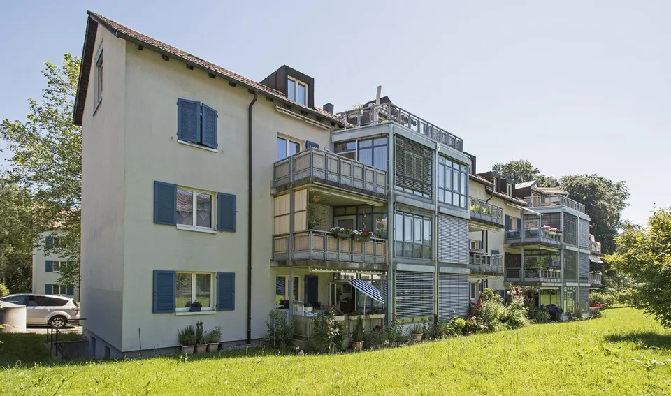 schöne 4.5-Zimmer-Dachwohnung mit Terrasse