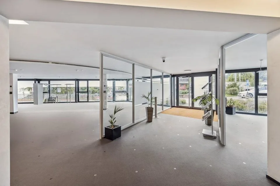Repräsentatives Büro mit Bahnhofsnähe und starker Präsenz
