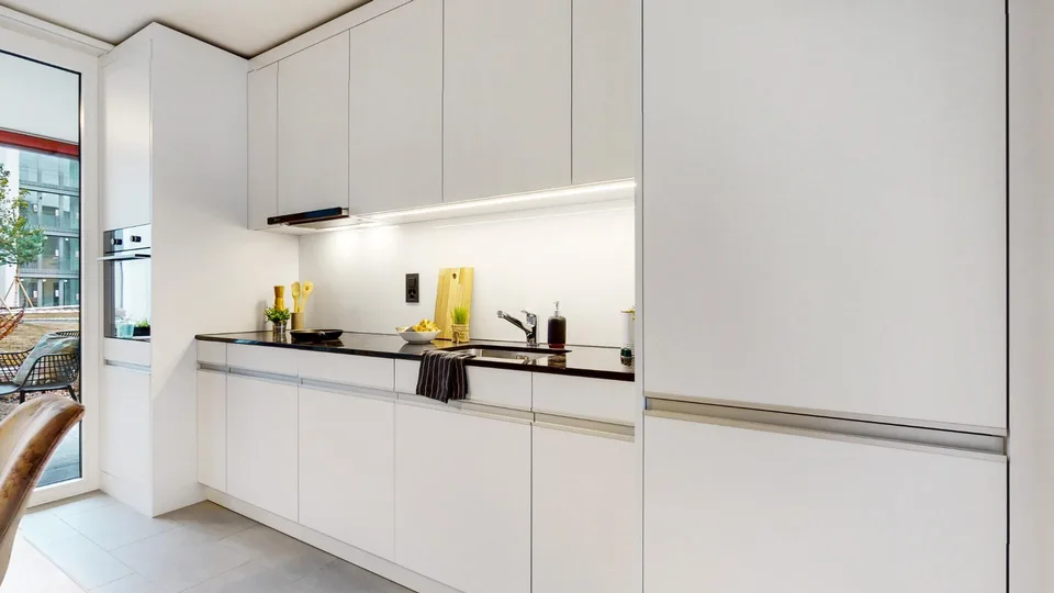Grosszügige und helle 4.5 Zimmerwohnung im 4. OG