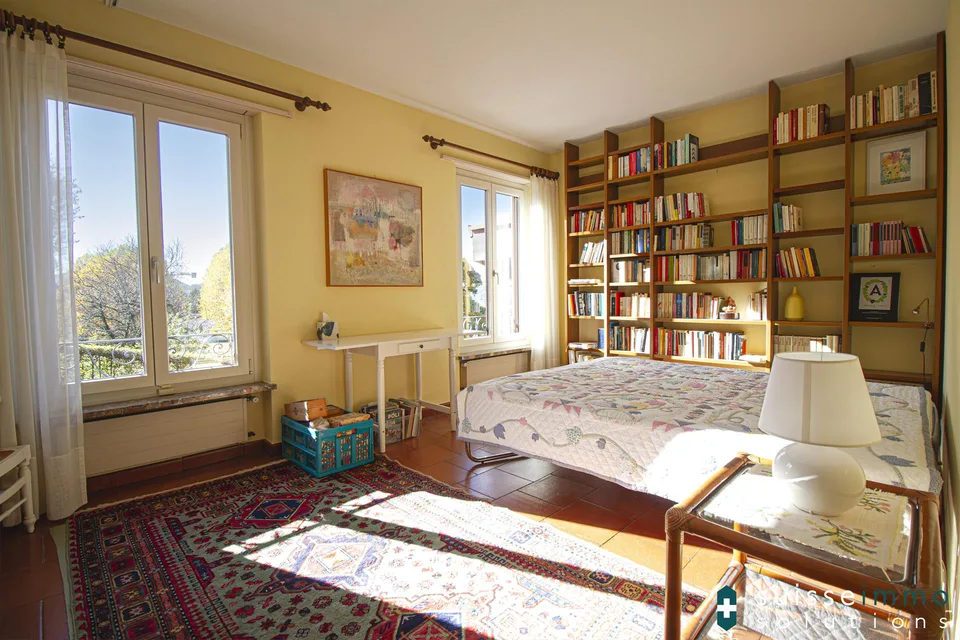 Vezia, confortevole Casa Unifamiliare con Giardino