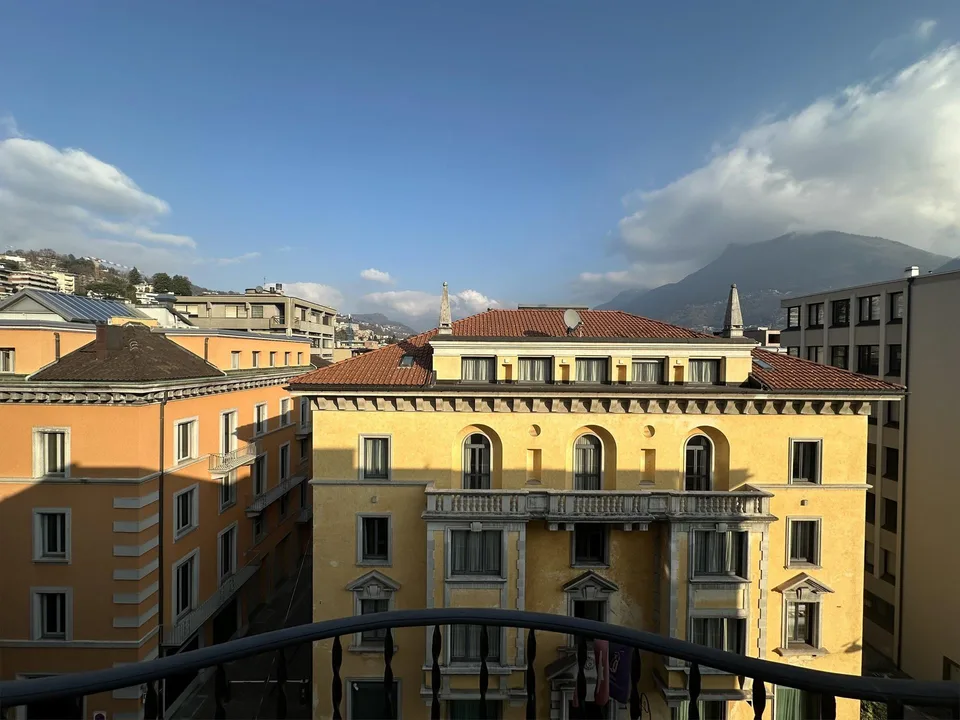 AFFITTASI SIGNORILE APPARTAMENTO IN CENTRO
