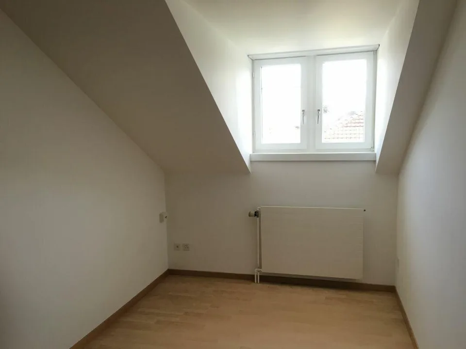Gemütliche 3.5-Zimmer-Dachgeschosswohnung nahe Stadtzentrum