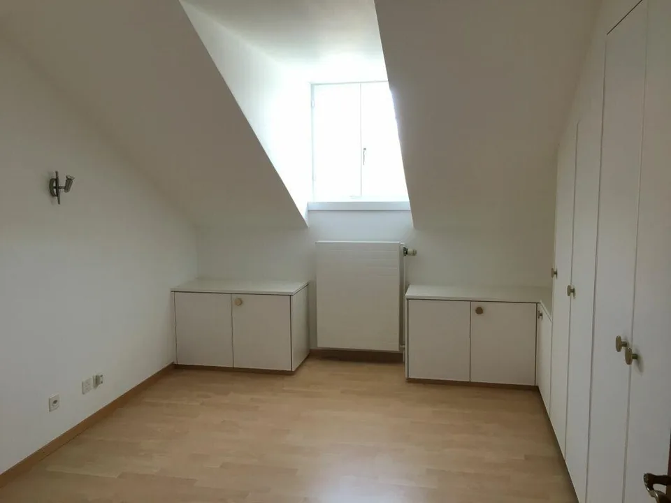 Gemütliche 3.5-Zimmer-Dachgeschosswohnung nahe Stadtzentrum