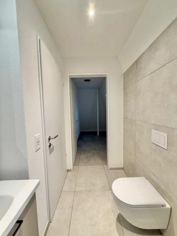 Exklusive Maisonette-Wohnung Neubau mit grosser Dachterrasse – foto 17 di 26