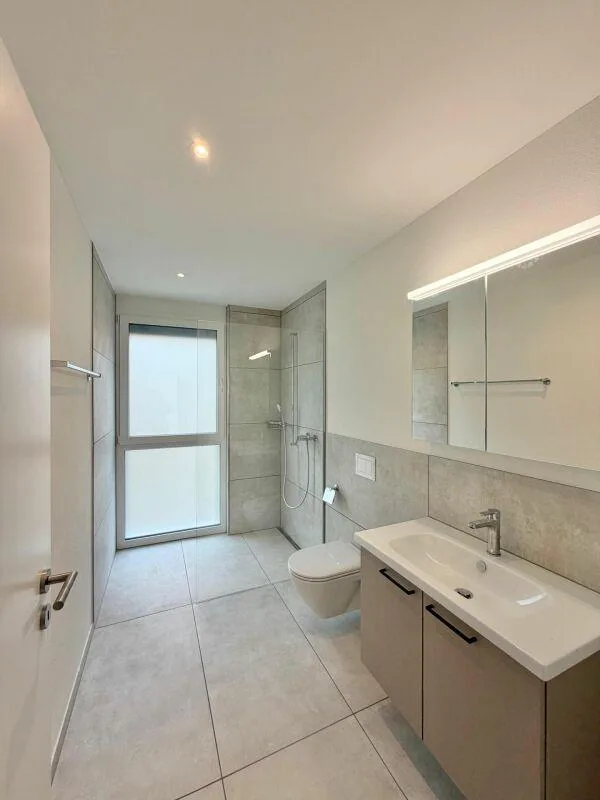 Exklusive Maisonette-Wohnung Neubau mit grosser Dachterrasse – foto 12 di 26