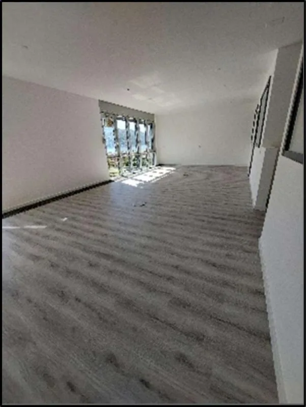 UFFICIO 6 LOCALI (217 mq) CON SPLENDIDA VISTA LAGO