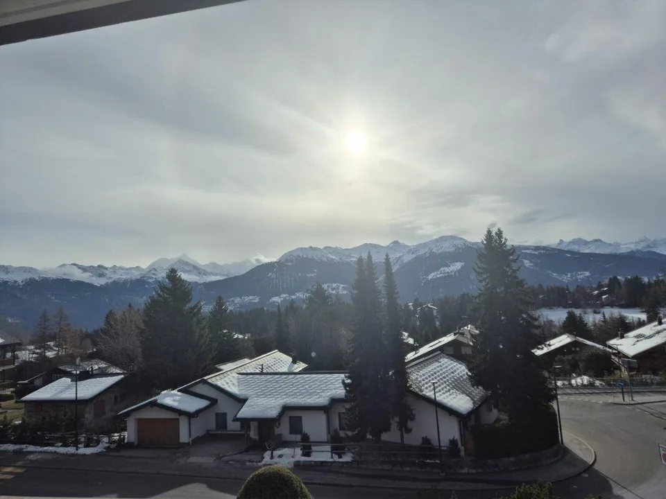 5,5-Zimmer-Wohnung mit herrlicher 80 m2 Balkon-Terrasse – Foto 16 von 17
