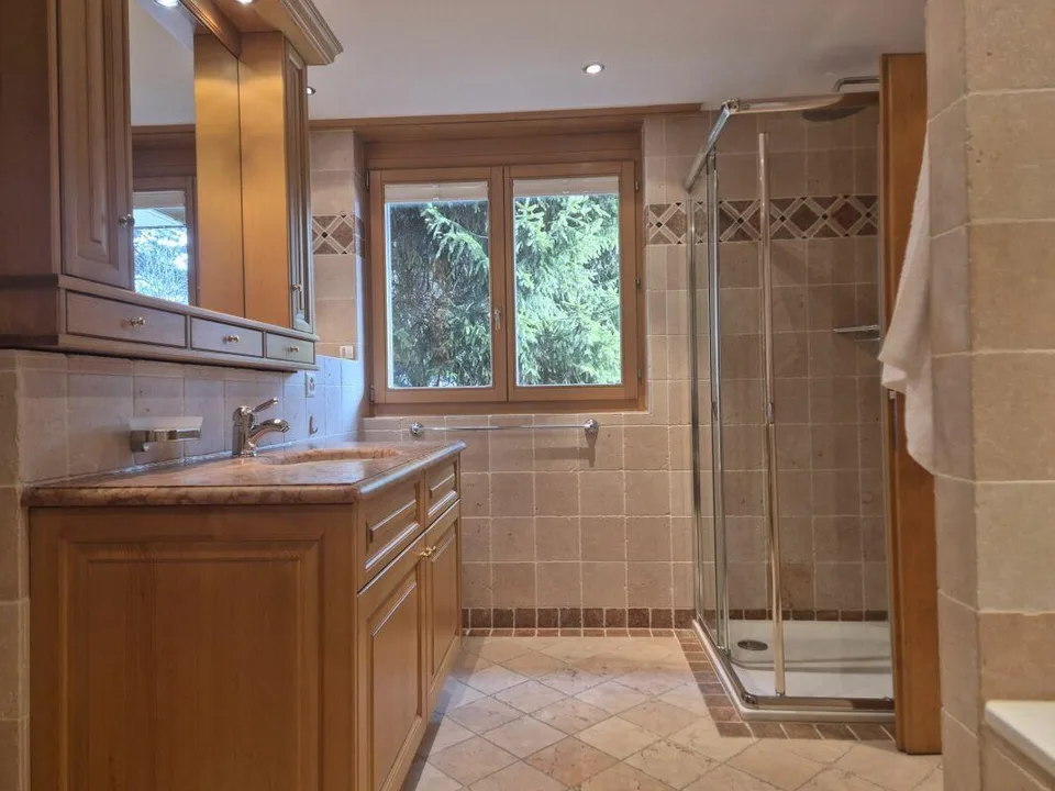 5,5-Zimmer-Wohnung mit herrlicher 80 m2 Balkon-Terrasse – Foto 12 von 17