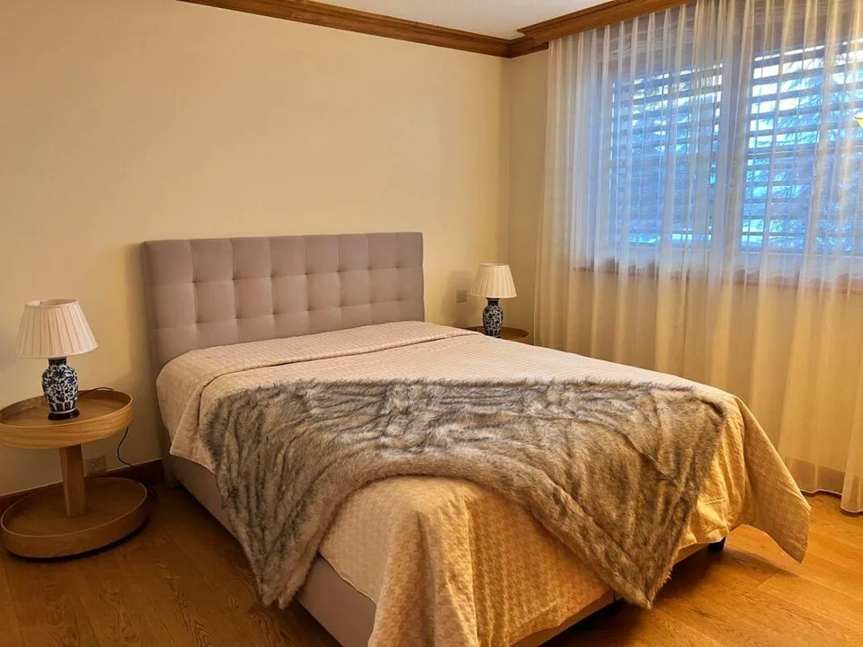 5,5-Zimmer-Wohnung mit herrlicher 80 m2 Balkon-Terrasse – Foto 11 von 17