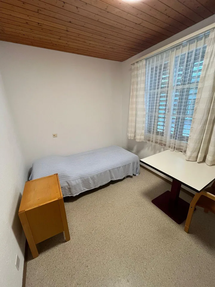 Zimmer ab sofort zu vermieten