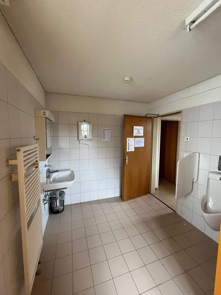 Zimmer ab sofort zu vermieten