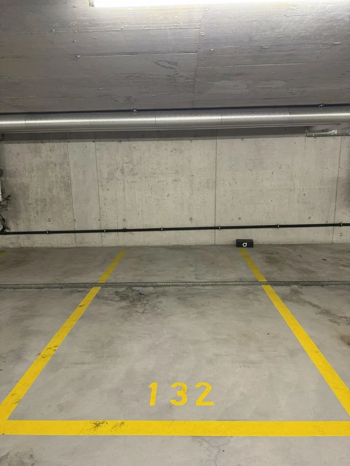 Parkplätze an zentraler Lage in Zürich-Altstetten