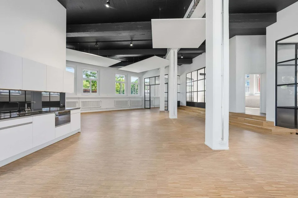 Attraktive Gewerbefläche im EG/1. OG  modern & vielseitig nutzbar
