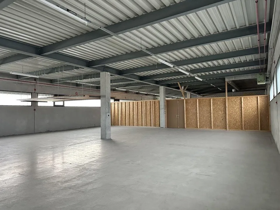 Grosszügiger Lagerraum à 752m2 mit Warenlift