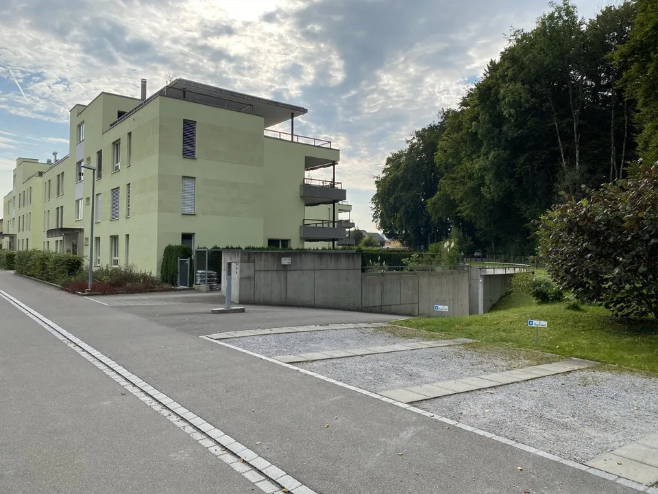 Motorradeinstellplatz