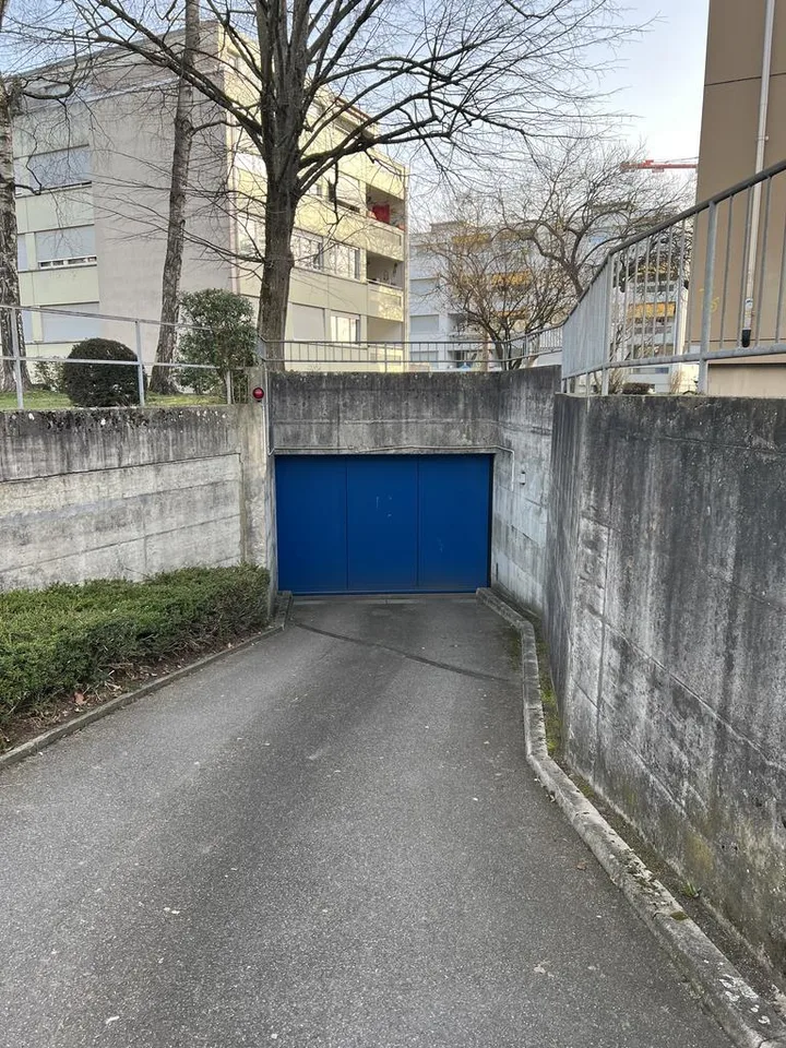 Einstellhallenplatz gesucht?
