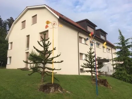 Vielseitig nutzbarer Bastel- und Lagerraum verfügbar