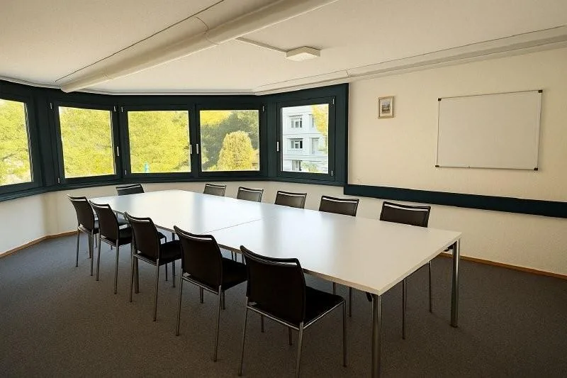 Büro im Zentrum von Luzern inkl. Parkplätzen vor dem Haus und direk...