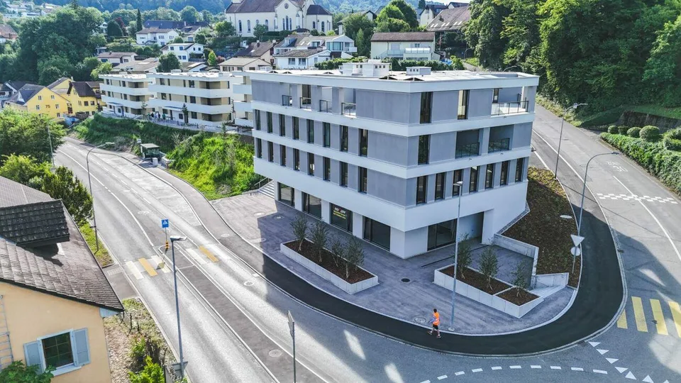ERSTVERMIETUNG - Zukunftsorientierte Büro- oder Praxisfläche à 163 ...