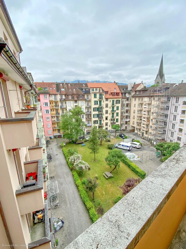 Attraktive, zentrale 2-Zimmer Wohnung im Ulmenquartier