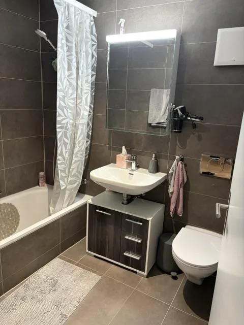2.5 Zi.-Wohnung im Herzen von Laupen