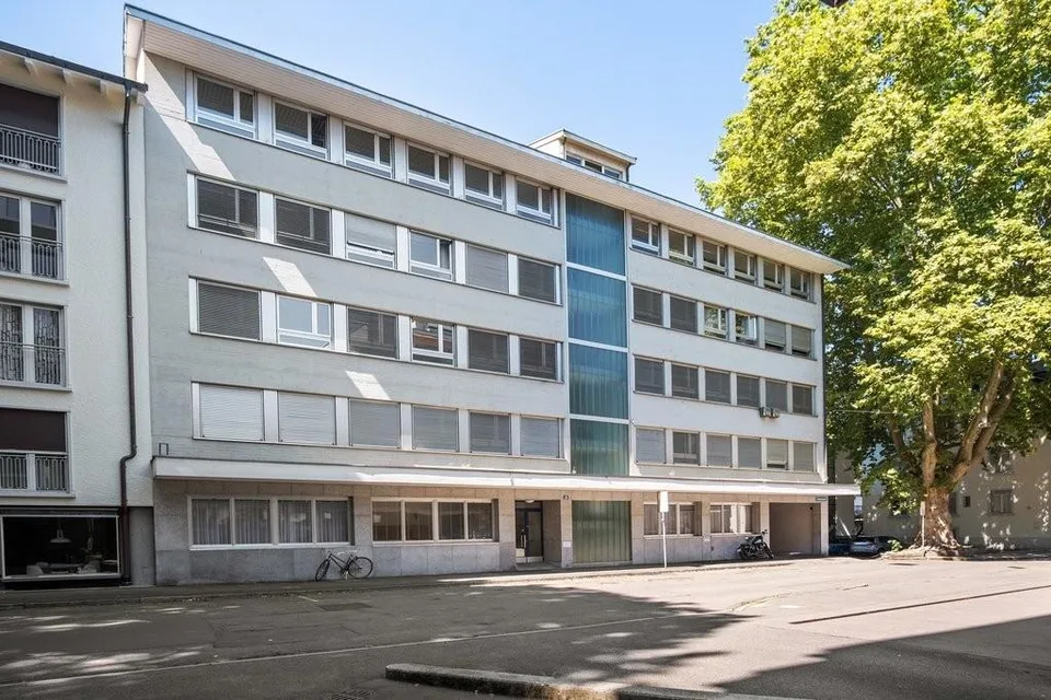 Attraktive Gewerberäumlichkeiten im Seefeld