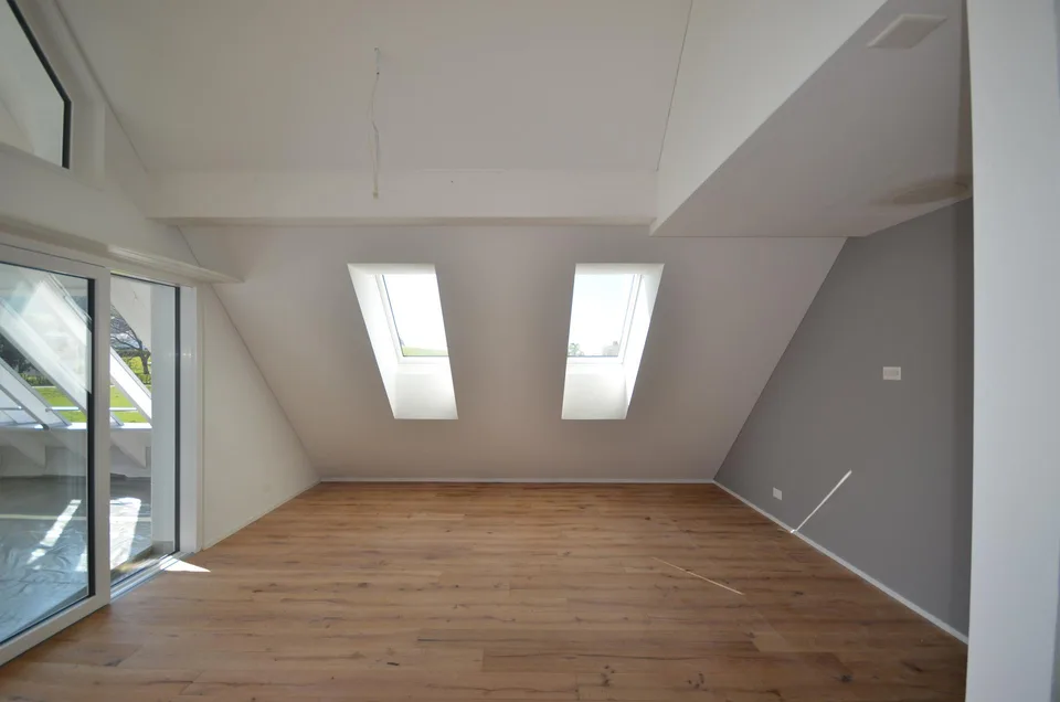 Schöne, helle 5.5 Zimmer DG Wohnung in Braunau TG