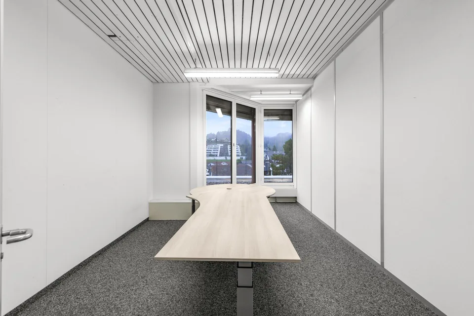 Moderne Büroräumlichkeiten zu vermieten  flexibel & sofort verfügbar