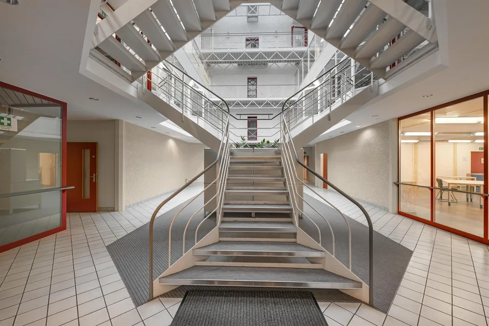 Moderne Büroräumlichkeiten zu vermieten flexibel & sofort verfügbar – Foto 10 von 13
