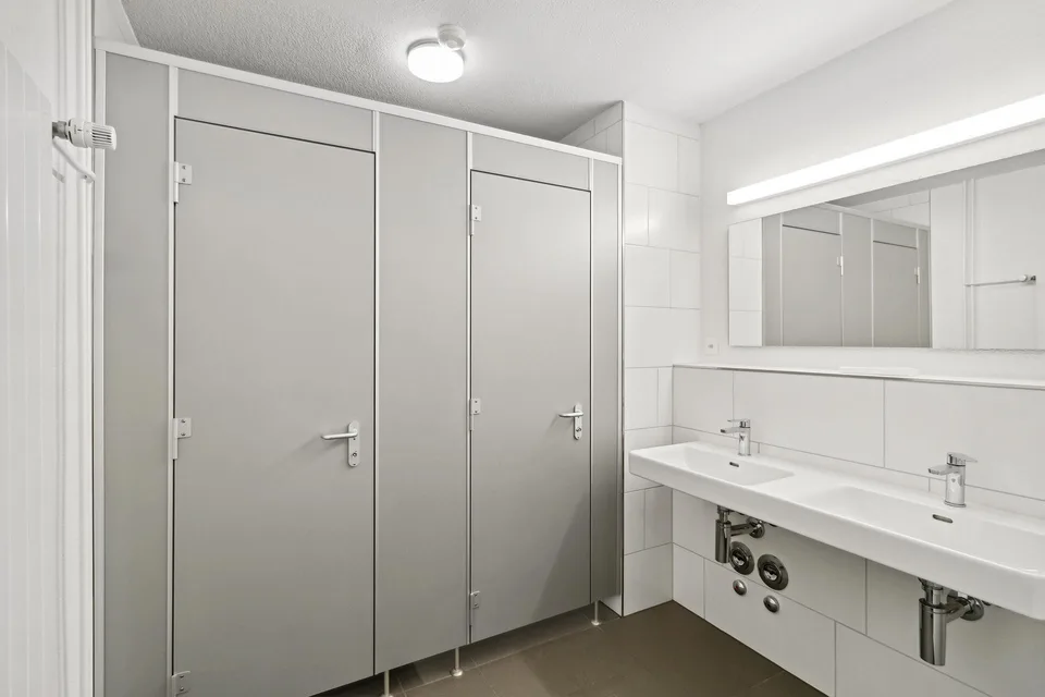 144m2 Gewerbefläche im 1.OG, in 8048 Zürich, zu vermieten