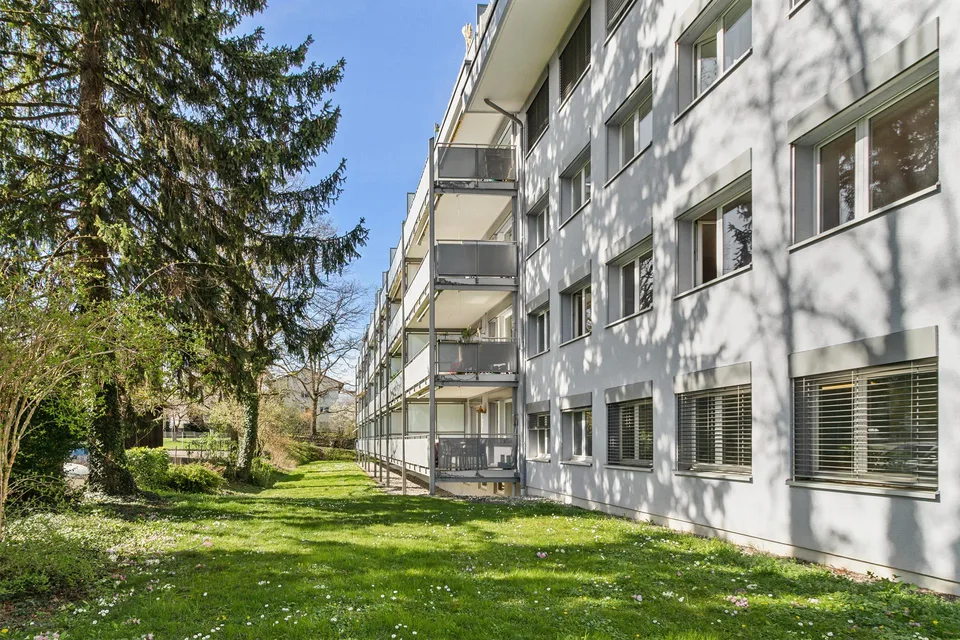 144m2 Gewerbefläche  im EG, in 8048 Zürich, zu vermieten