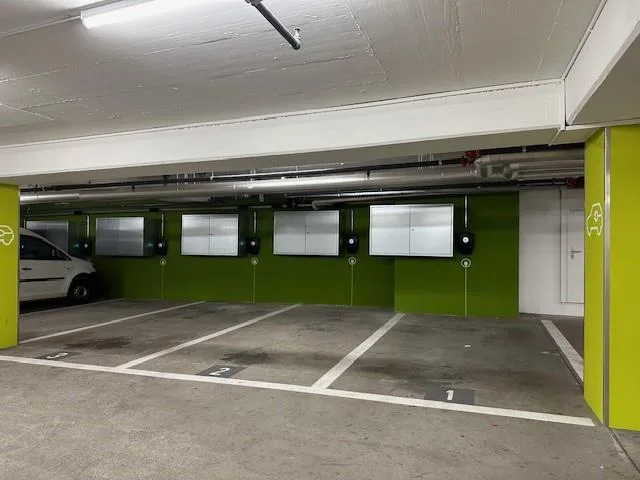 Einstellplätze sowie Elektroparkplätze, in 8048 Zürich,  zu vermieten
