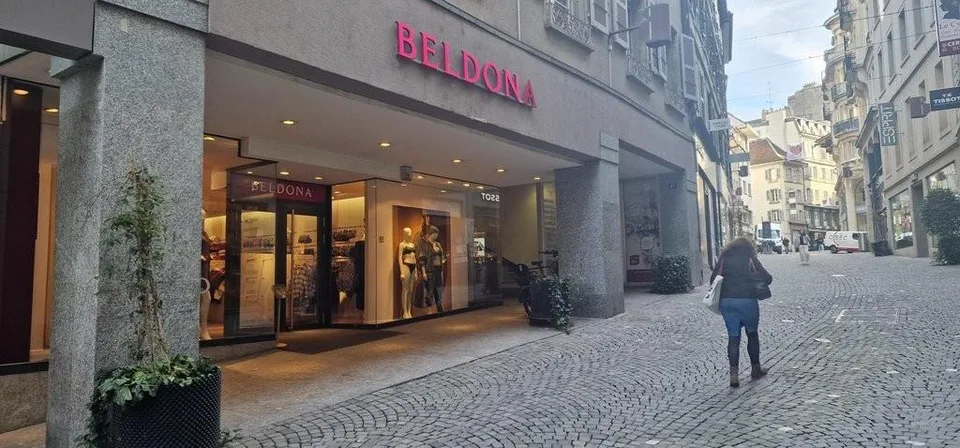 Belle arcade au centre-ville de Lausanne