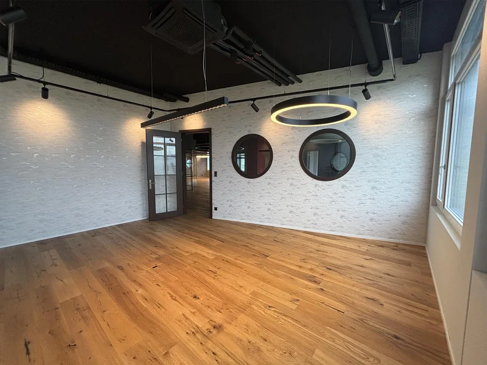 Modernes Büro – Foto 9 von 9