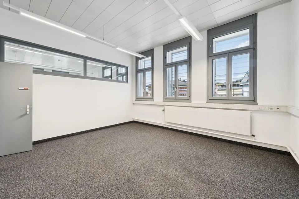 À louer - Locaux administratifs de 361 m²