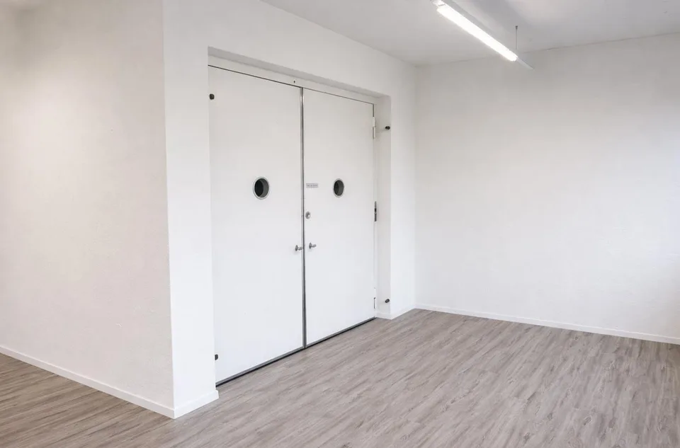 878 m² Büro- und Gewerbefläche in Cham  flexibel kombinierbar