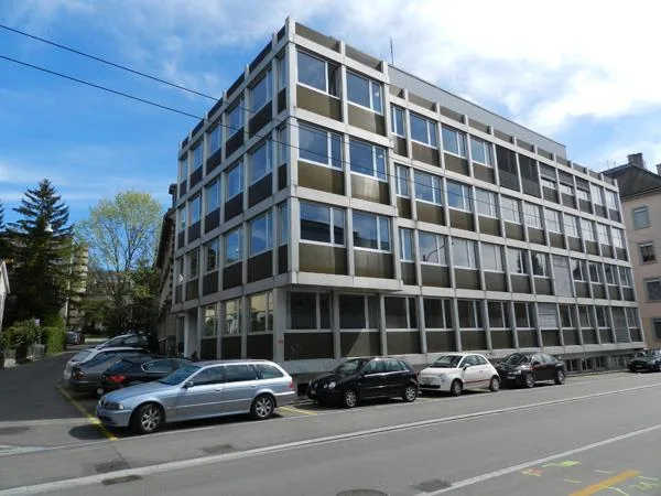 Offene Bürofläche in Zürich zu vermieten! (befristet)