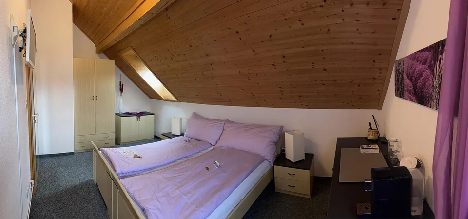Flexible Monatszimmer mit Service und toller Aussicht
