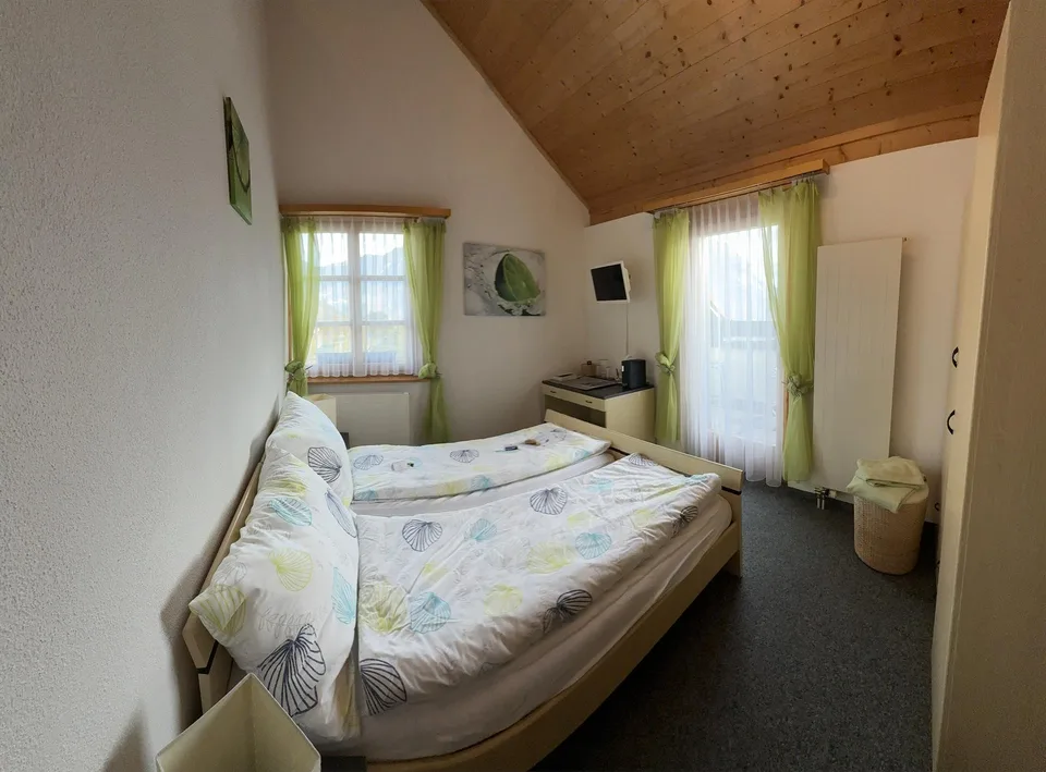 Flexible Monatszimmer mit Service und toller Aussicht