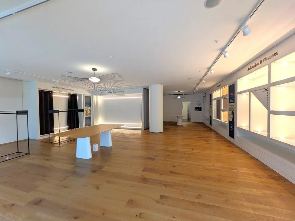 Boutique (121 m2) im Anfos-Haus