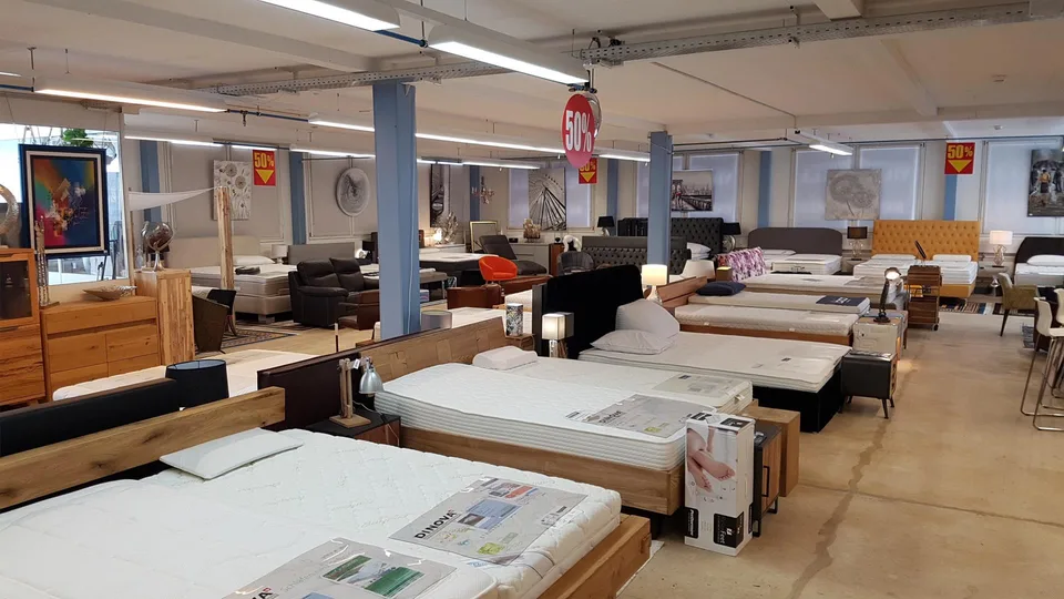 Gewerbe in Strengelbach – Foto 6 von 7
