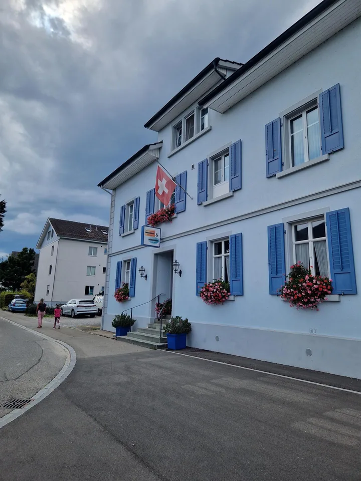 schönes Einzelzimmer, möbliert, in zentraler Lage in Güttingen
