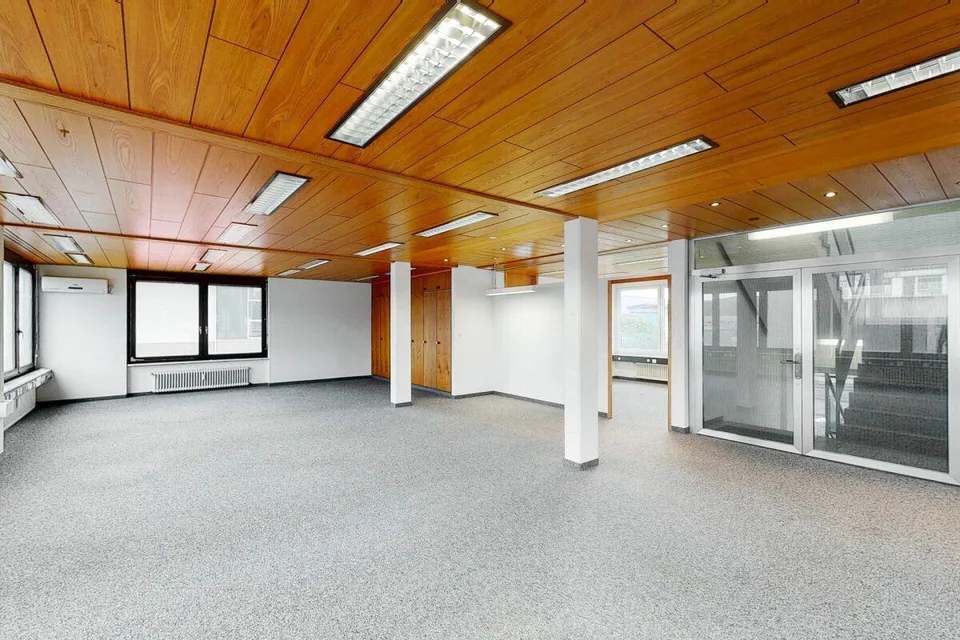 Klimatisierte Büro- und Gewerbefläche