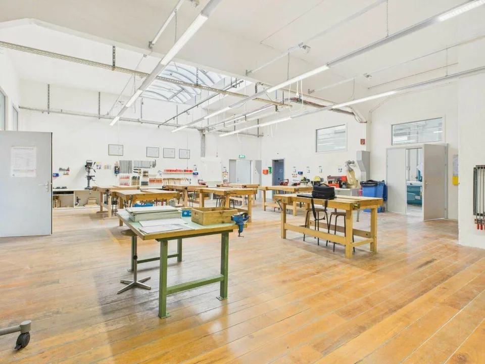 Büro-/Gewerberäume an zentraler Lage