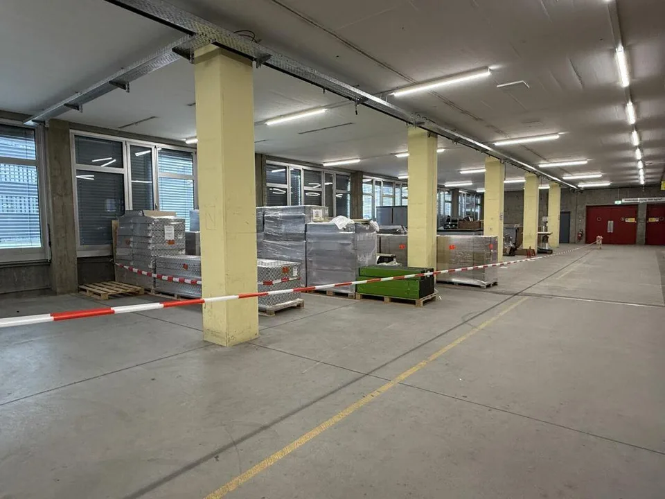 Gewerbeflächen mit ca. 1'200 m2 auf einer Ebene