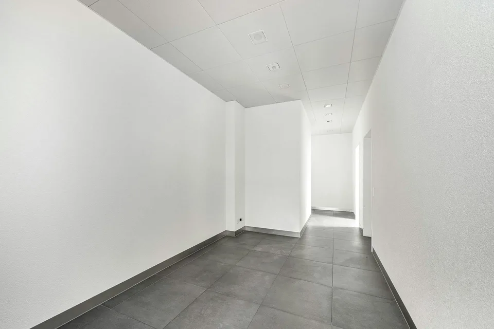 Ihre ca. 154 m² Gewerbefläche mitten im Stedtli! – photo 8 sur 11