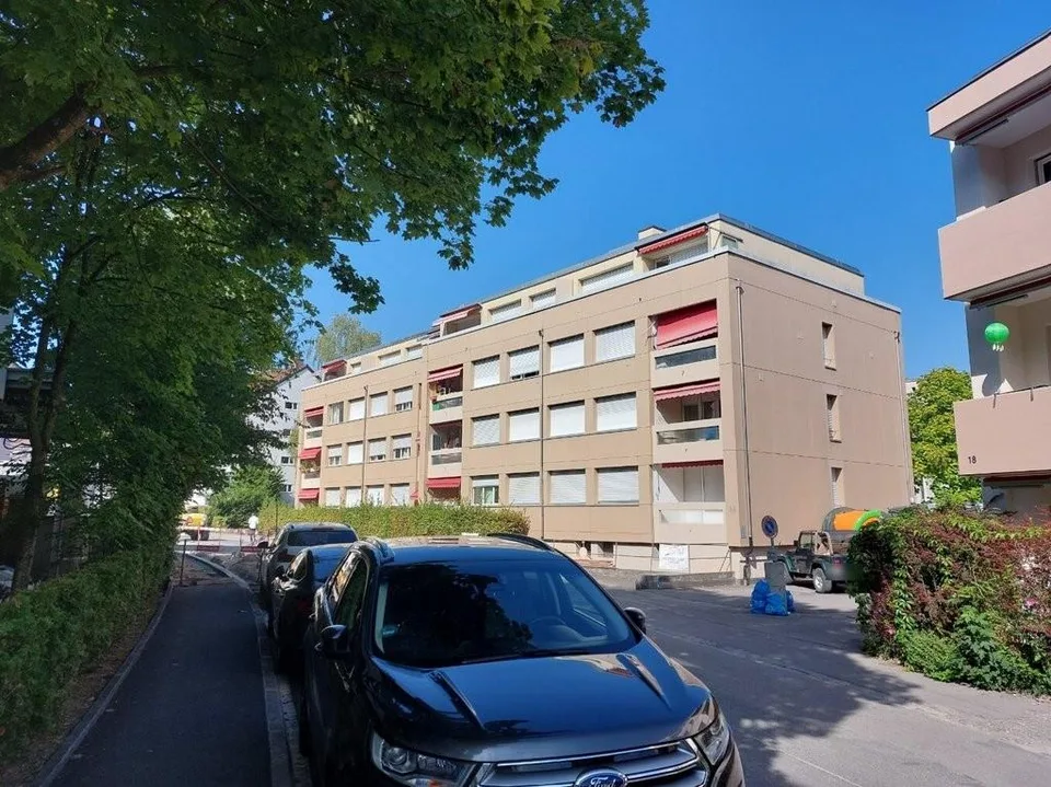 Einstellhallenplatz in Bümpliz