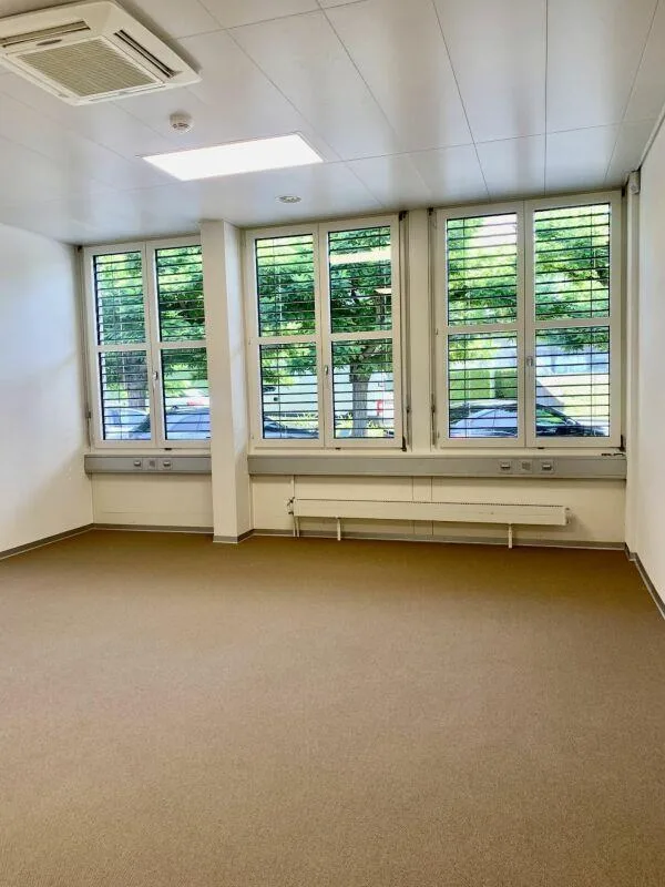 Bureau de 278 m2 très bon standing / loyer bon marché – photo 6 sur 7