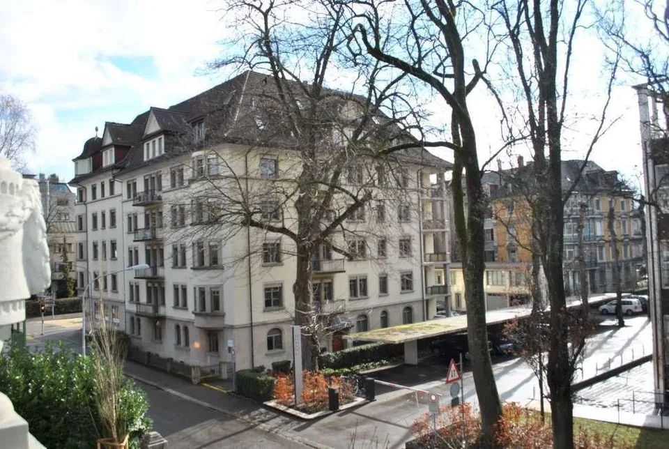 Moderne Gewerbefläche mit optimaler Erreichbarkeit und Seenähe