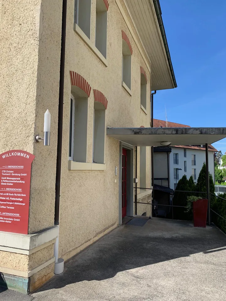Attraktiver Gewerberaum an zentraler Lage in Rüti